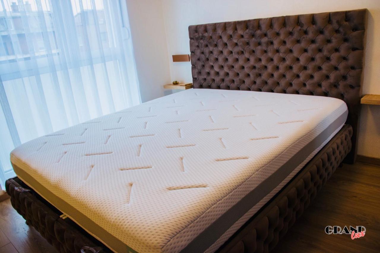 Grand Lux Apartment Doboj Luaran gambar
